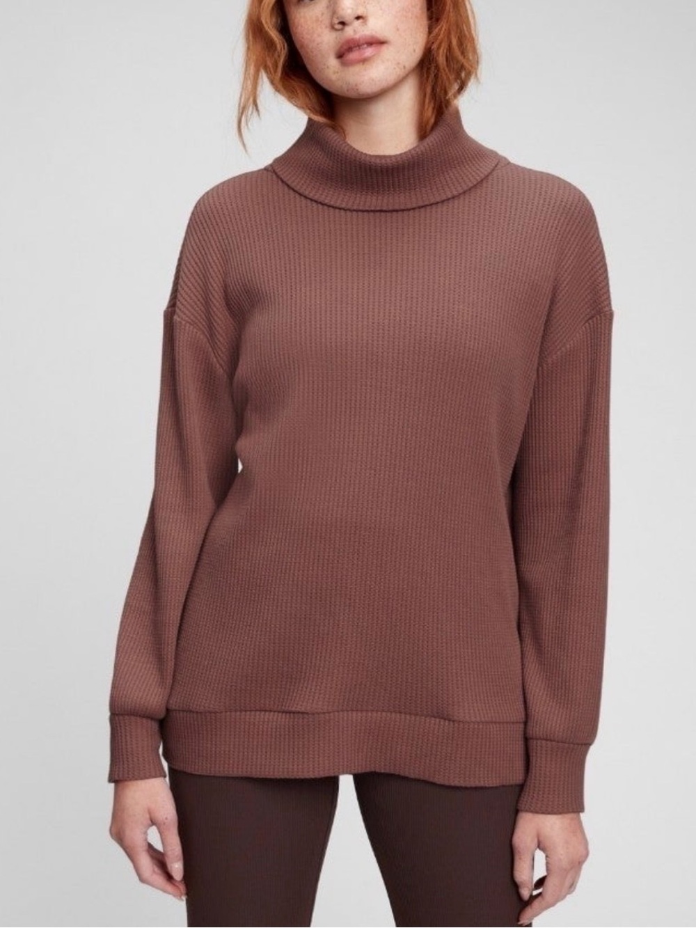 Gap waffleknit turtleneck shirt